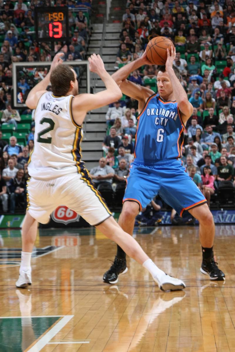 开云体育中国-太阳逆转雷霆，遭遇两连败