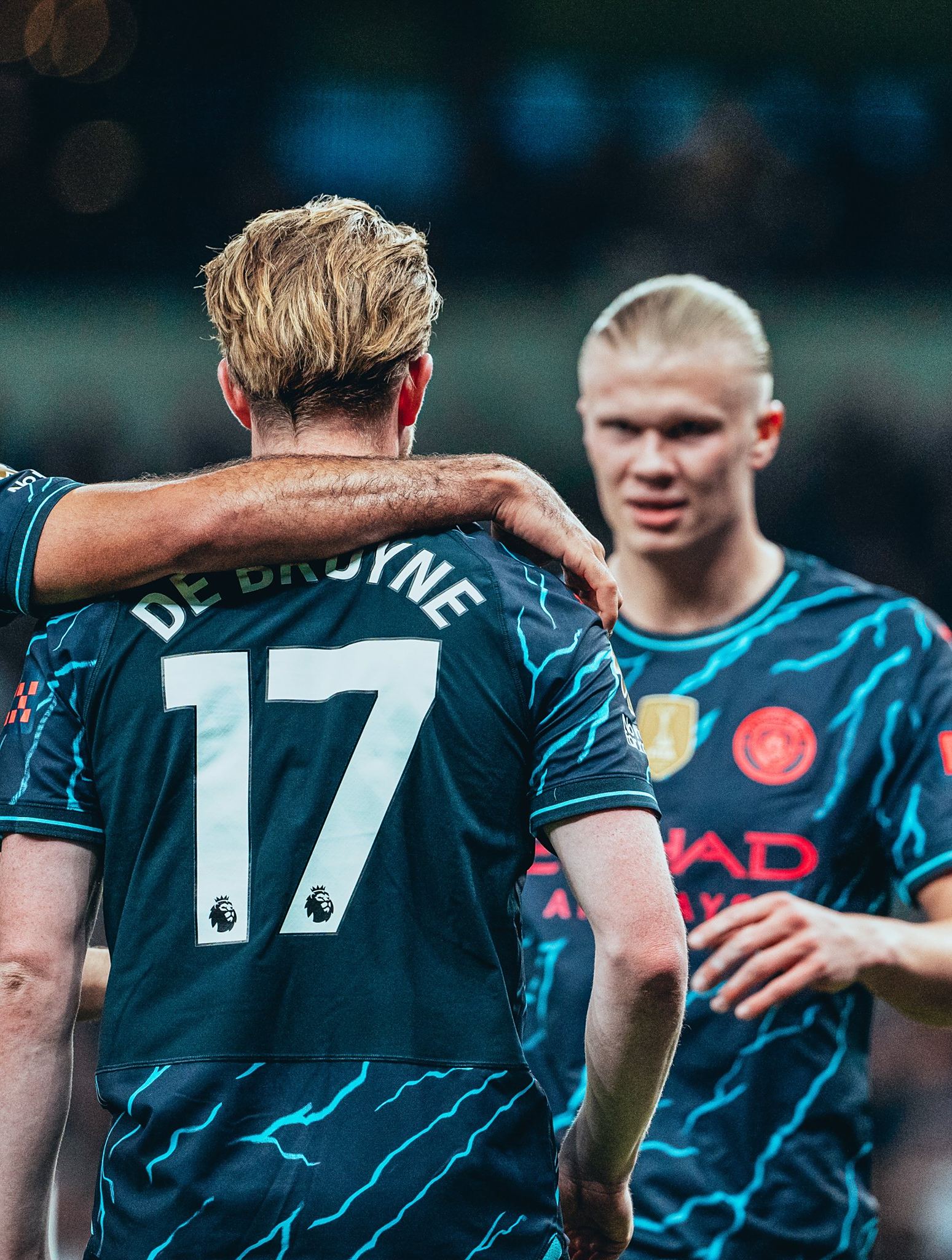 巴西完胜曼联，伊布统治全场