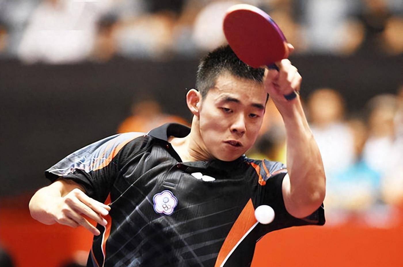 江西队在紧张比赛中稳操胜券,胜券在握 江西队在紧张比赛中稳操胜券,胜券在握