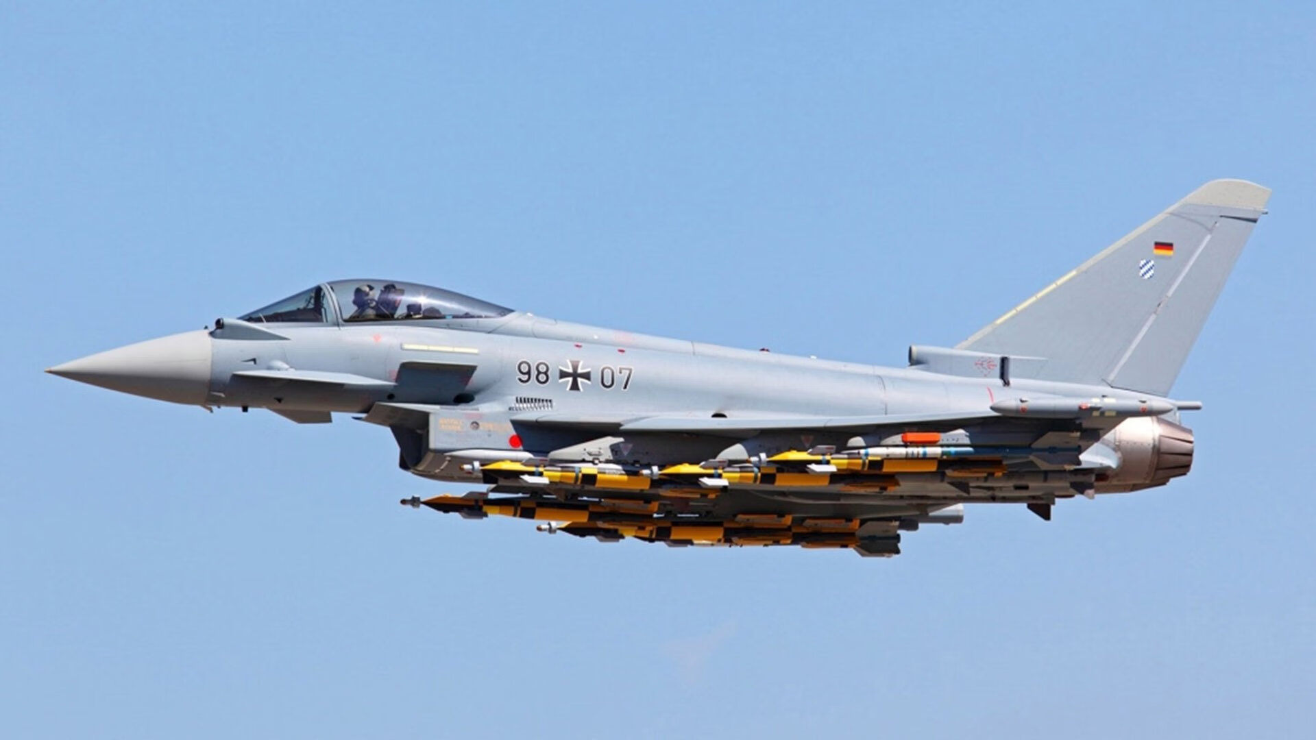 马丁内利爆发，洪都拉斯在巅峰对决中力克墨西哥