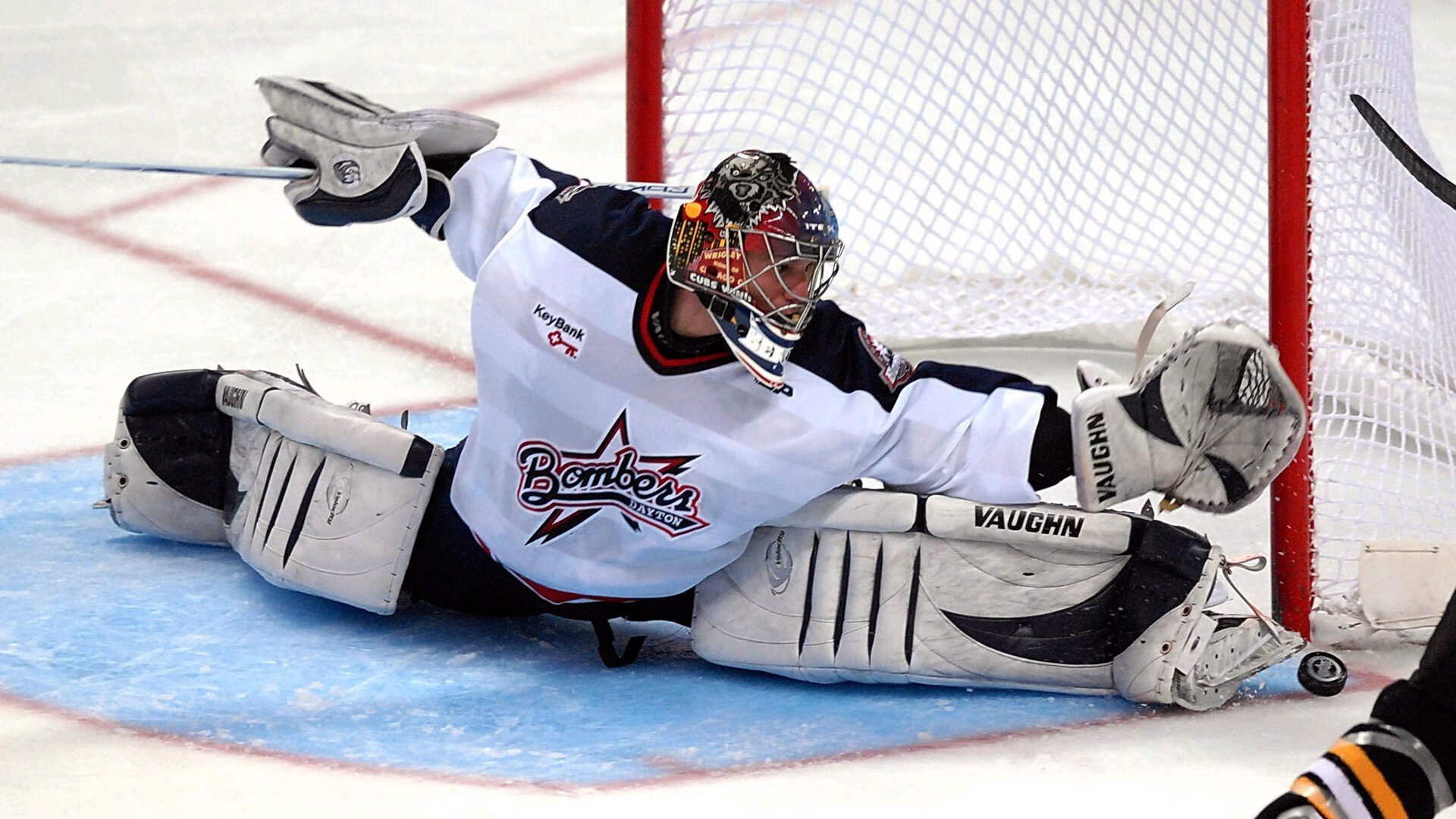 哥斯达黎加绝杀逆袭，皮克中场制导成全场焦点