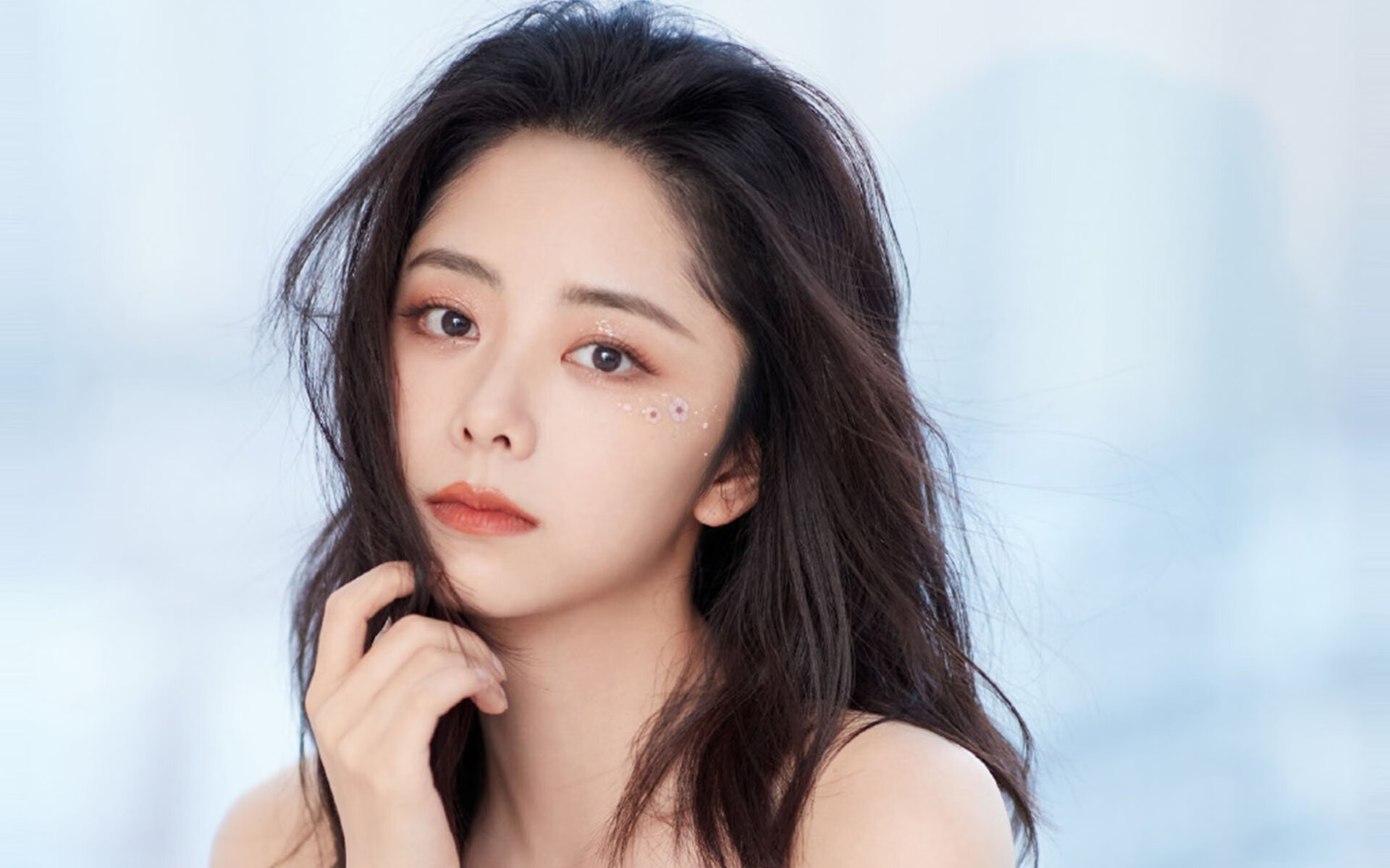 逆转与接管，当雄鹿撕裂新疆，伦纳德在德甲画下惊叹号