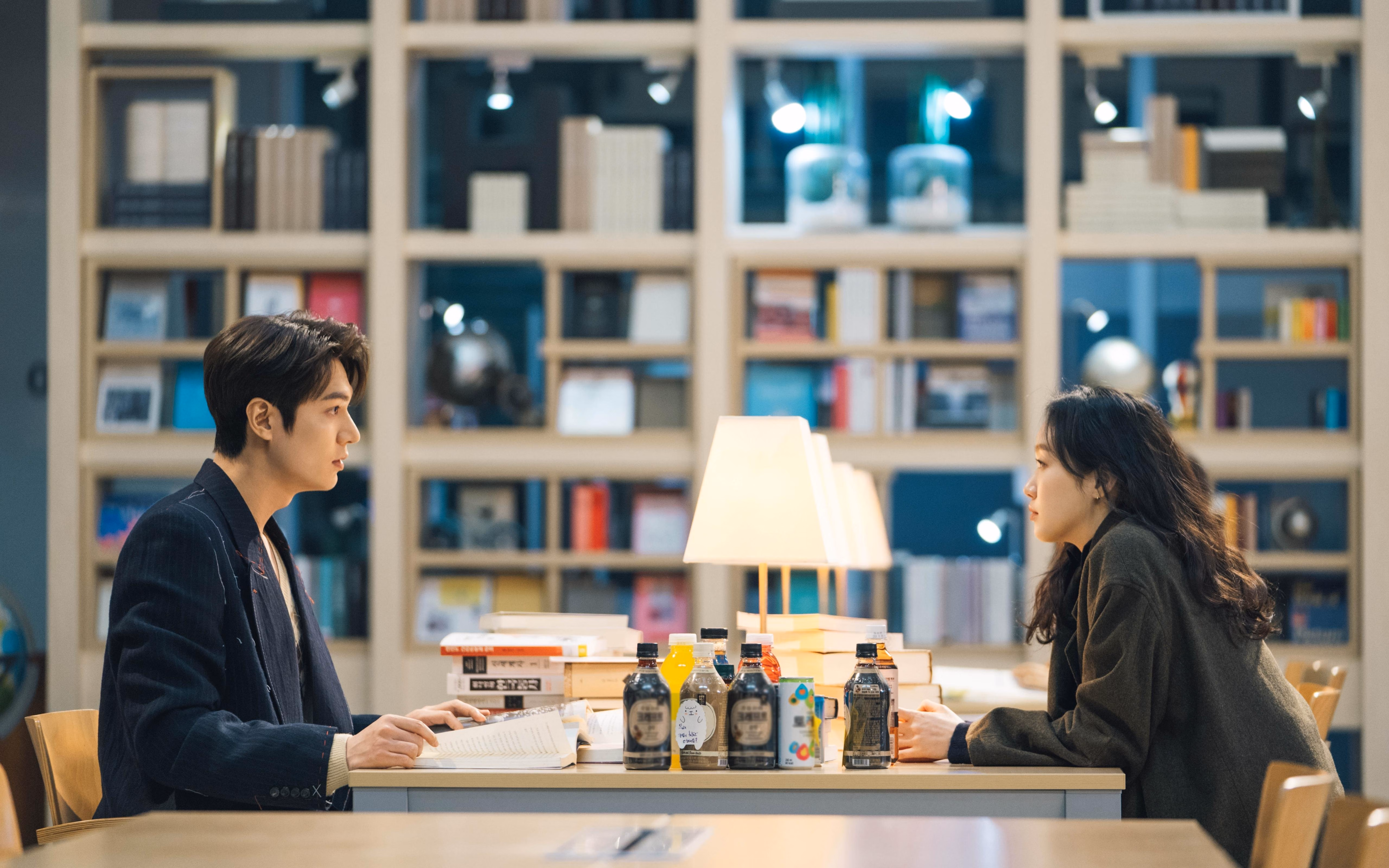 开云平台-富安健洋，压不垮的后防磐石，爱尔兰的喀麦隆困局