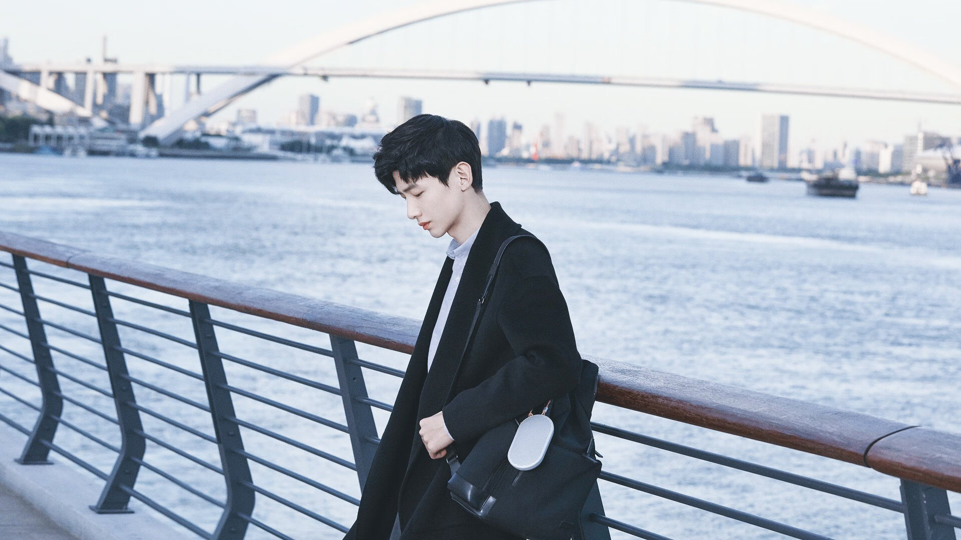 老鹰逆转开拓者谱写NBA奇迹,伦纳德德甲争冠战接管比赛展巨星风采