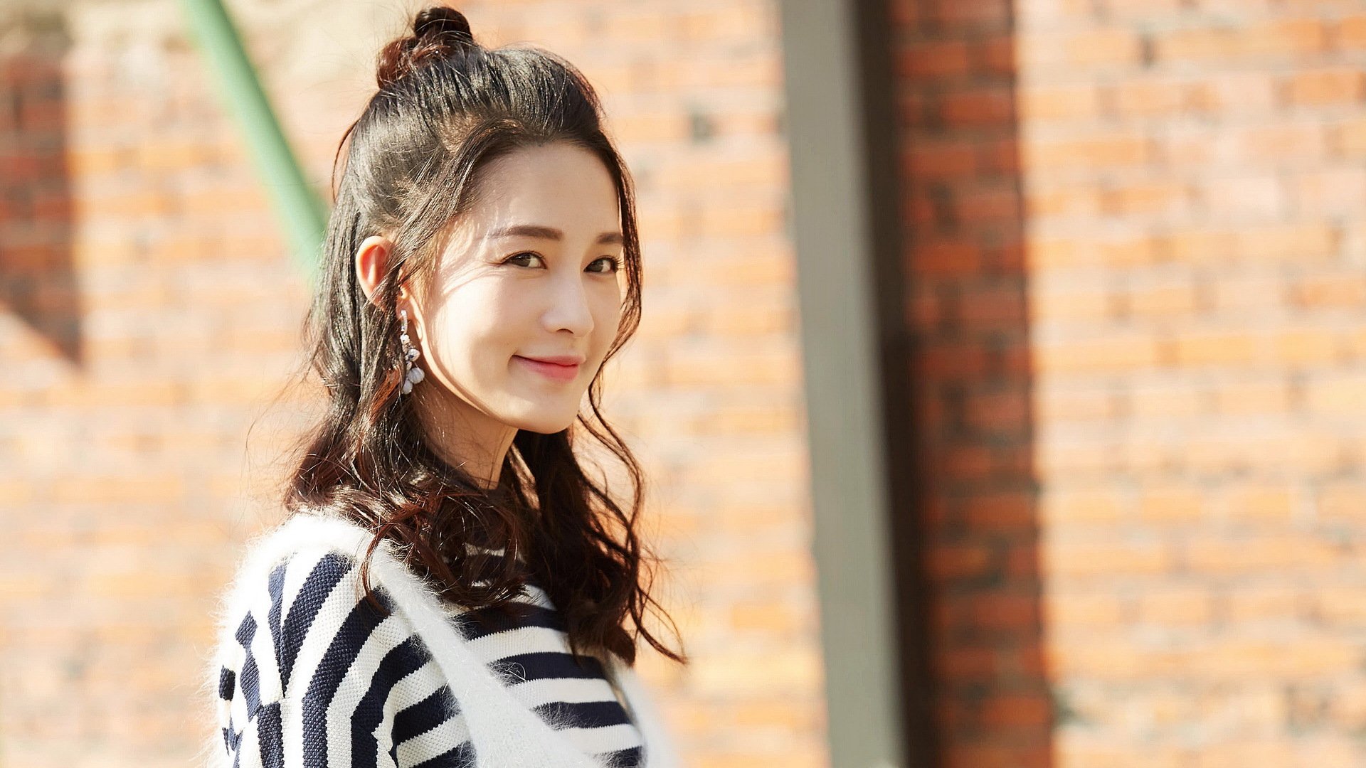 英格拉姆关键高光表现主导战局,马刺险胜火箭